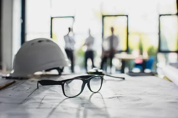 Software para Contratistas Hispanos en USA: Top 6 en 2026 MARKETING PARA CONSTRUCCIÓN